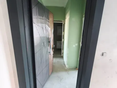 !!!Tapu Masrafı Yok !!! Asansörlü ,Cift Cephe,1+1 Daire
